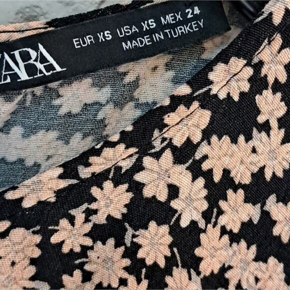 Zara Floral Tiered Prairie Dress w/Pockets Size XS - Picture 6 of 8
